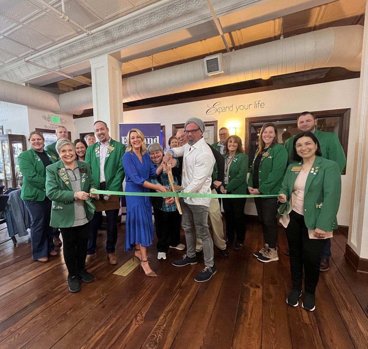 Stacie Anderson and her team at Expand 'formerly Siouxland Magazine' cut the ribbon to celebrate their rebrand. Read their March issue here: expand2more.com.