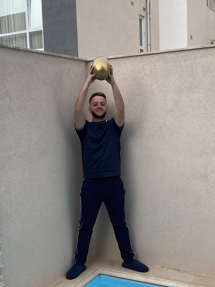 clubchedda's tweet photo. EASTER GIVEAWAY! Guess what’s in the golden egg in the comments below courtesy of @ThePlayngo for a chance at $250 on @gamdom winner announced on stream Sunday night. Good luck! https://t.co/NLyIS7bwRI