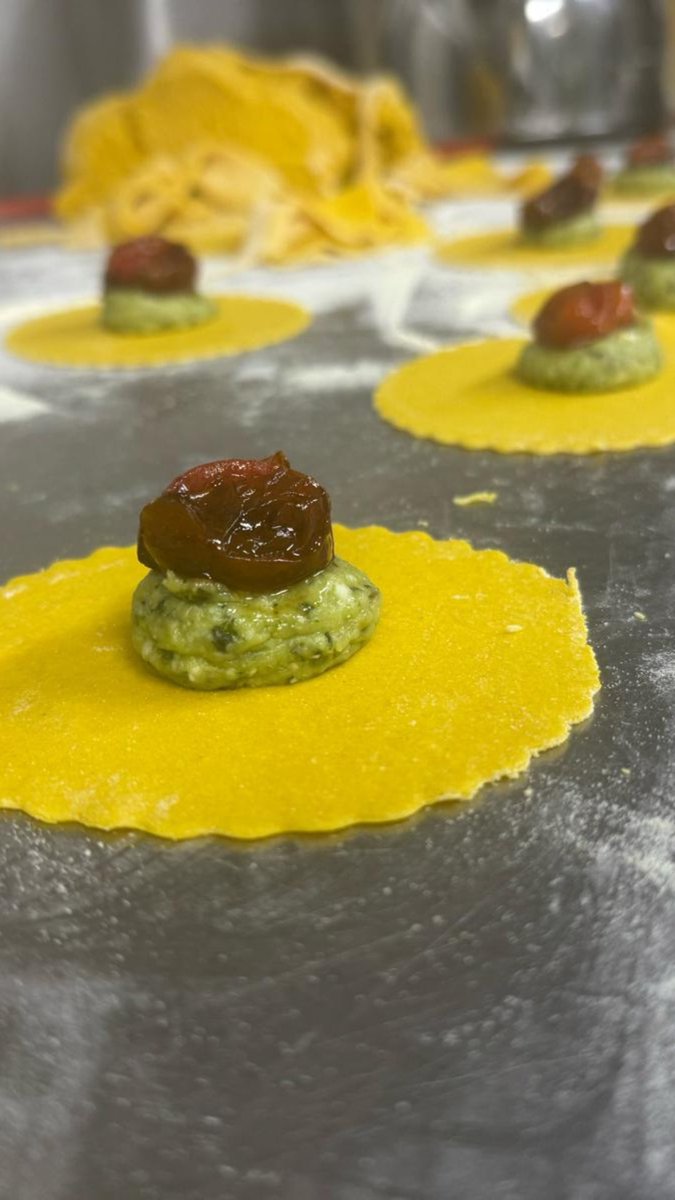 docwinebar's tweet photo. Chef Christian lannicella, a renowned pasta expert, fondly recalls his journey of learning to make pasta from his beloved Nonna Isa.She taught him the importance of using high-quality ingredients and love. https://t.co/09aBOEmakN