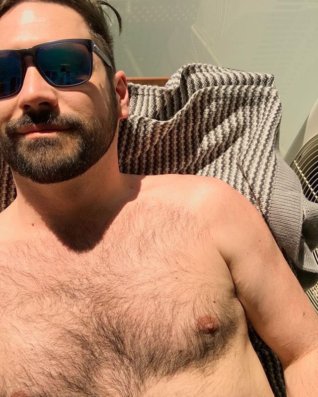 Bastdur83's tweet photo. Tomando un poco de Sol.🌞🌞 https://t.co/GnabXQQTHQ