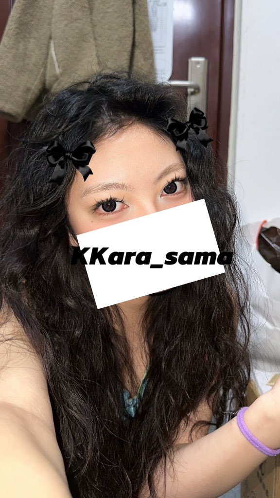 KKara_sama's tweet photo. 有女朋友的大叔说：
做爱的时候靠想我硬起来的
它说它跟别的狗不一样 只是想靠近我
结果在我发了一张照片之后 就沦陷了…
背着女朋友偷偷去厕所被我指挥
表里不一的贱货诶🖕 https://t.co/mt9n3Hqyz8