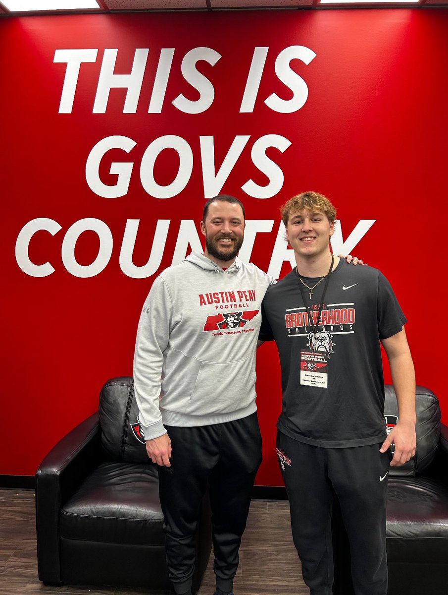 Had a great time at Austin Peay this weekend! Can’t wait to go back!🔴⚪️ @GovsFB @qbill_8 @ericgodfree @NEGARecruits @One11Recruiting @RecruitGeorgia @gobigrecruiting