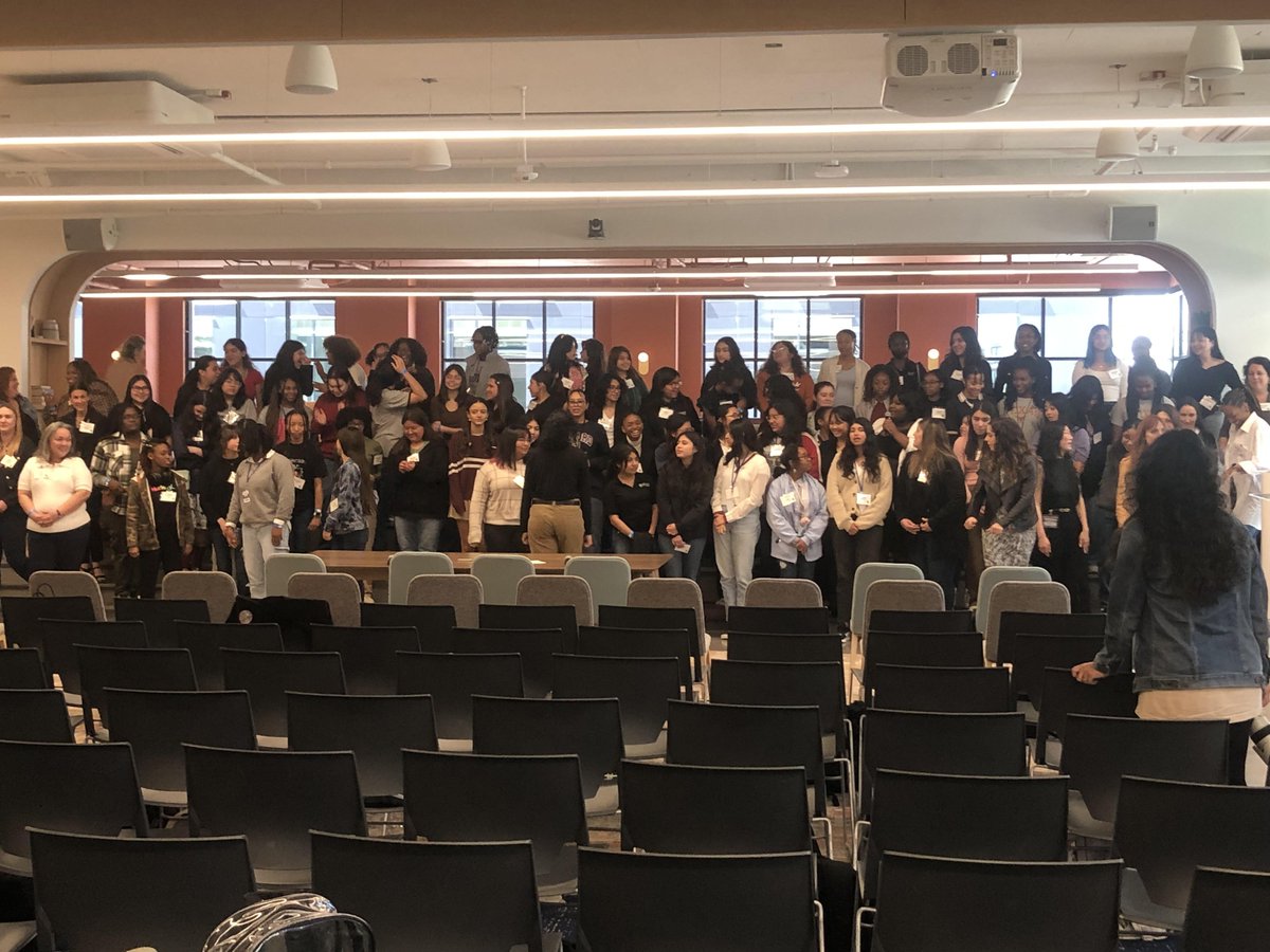 Students  from MNTHS participated in the 2nd  Annual Vision Summit 2024. They  were introduced to several CEOs from various marketing, technology, and investment companies to solve real-world problems in an authentic, project-based learning atmosphere
