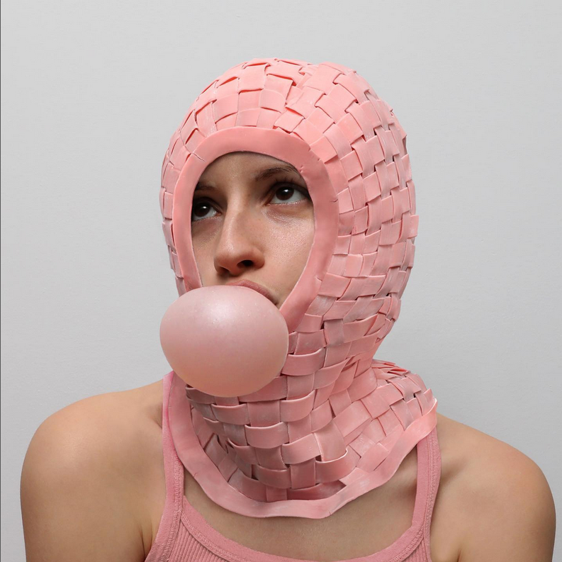 Gabbois's edible fashion...would you wear it? 
#FashionAI #Foodie