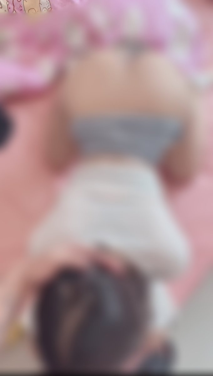 應該是我的Fansone
目前po過尺度最大影片 🤭
射給我射給我 🥵💦 https://t.co/WJ4o8zj706