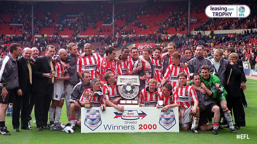 On This Day in 2000, we beat Bristol City to lift the EFL trophy 👏🏆 #SCFC