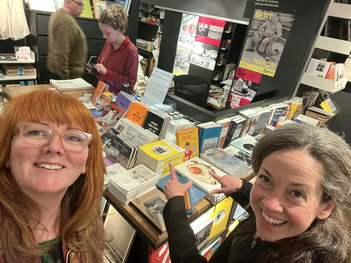 With Kim Beil (@kalophile) in the bookshop @TPGallery. Double whammy of our two little books on the front desk! Anonymous Objects (published by @MACK_books) and More than a Snapshot (published by @4CornersBooks). Called for a silly s(h)elfie…