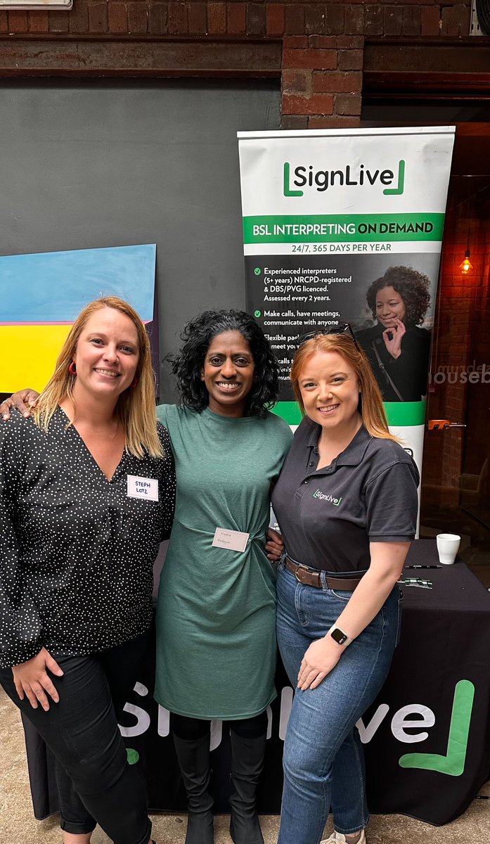 The team have been at Deaf Explorer's Away Days event in Birmingham today. Away Days is a three-day event championing collaboration between Deaf and hearing artists and creatives.

Thank you Deaf Explorer for having us!

#DeafCommunity #BSL #DeafArtists #Collaboration