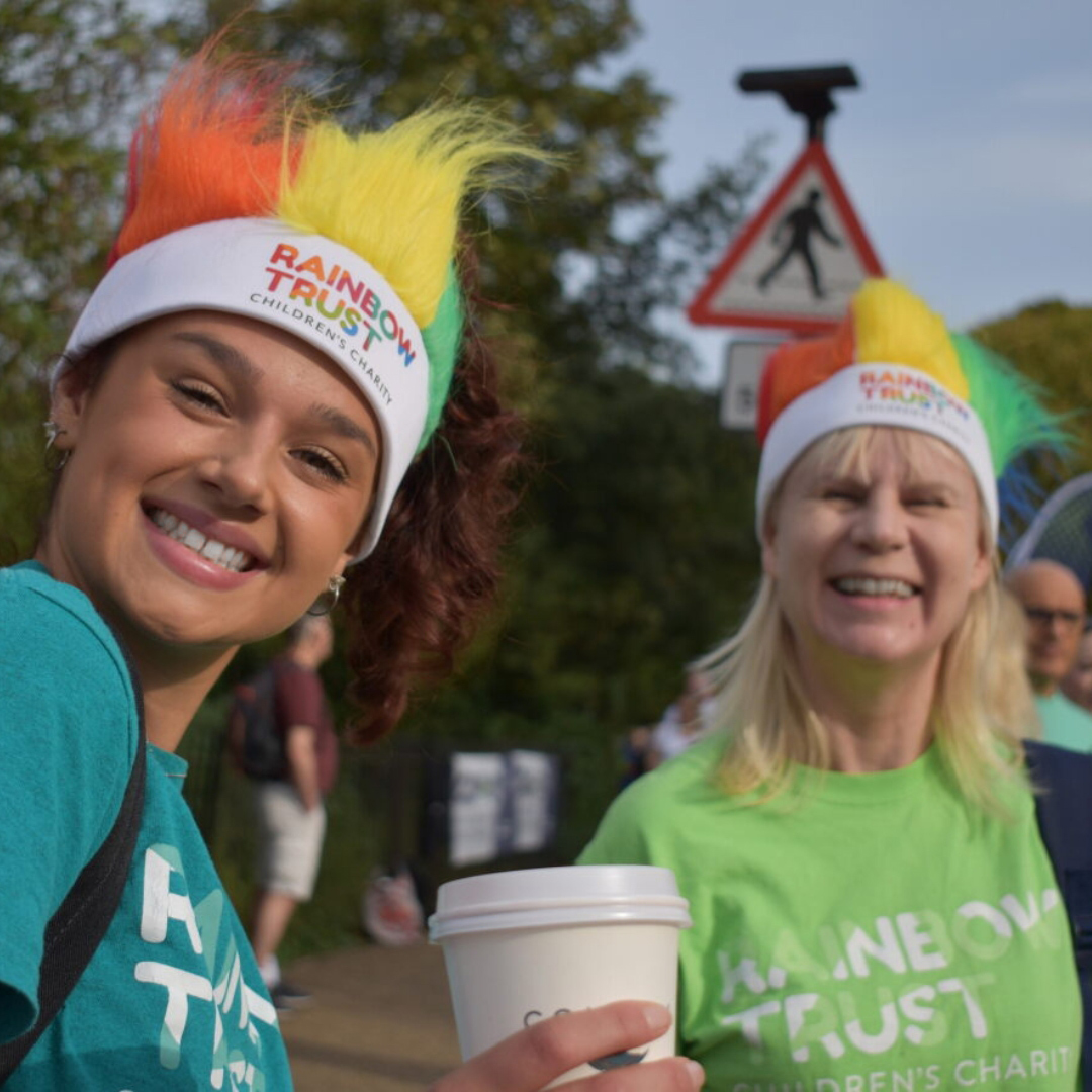 Swipe to meet your Royal Parks Cheer Squad... 👀🎉 Join us for London's most scenic half marathon for this year's #RoyalParksHalf 🏃‍♀️ 📅: Sunday 13th October 2024 📌: London 💸: £375 📧 : events@rainbowtrust.org.uk OR visit our website: rainbowtrust.org.uk/events/royal-p… Go, go, go 🏃‍♀️ 🏃‍♂️