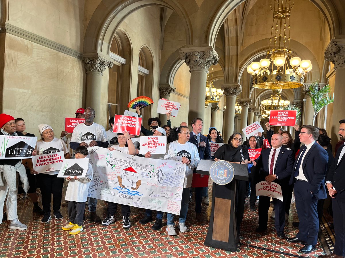 We are in Albany today calling on @NYSenate and @NYSA_Majority to pass #safeNYCBasements in the budget! Thank you to @HarveyforNY & @BrianKavanaghNY for leading the charge and to all the supporters joining us today to fight for safe and affordable housing