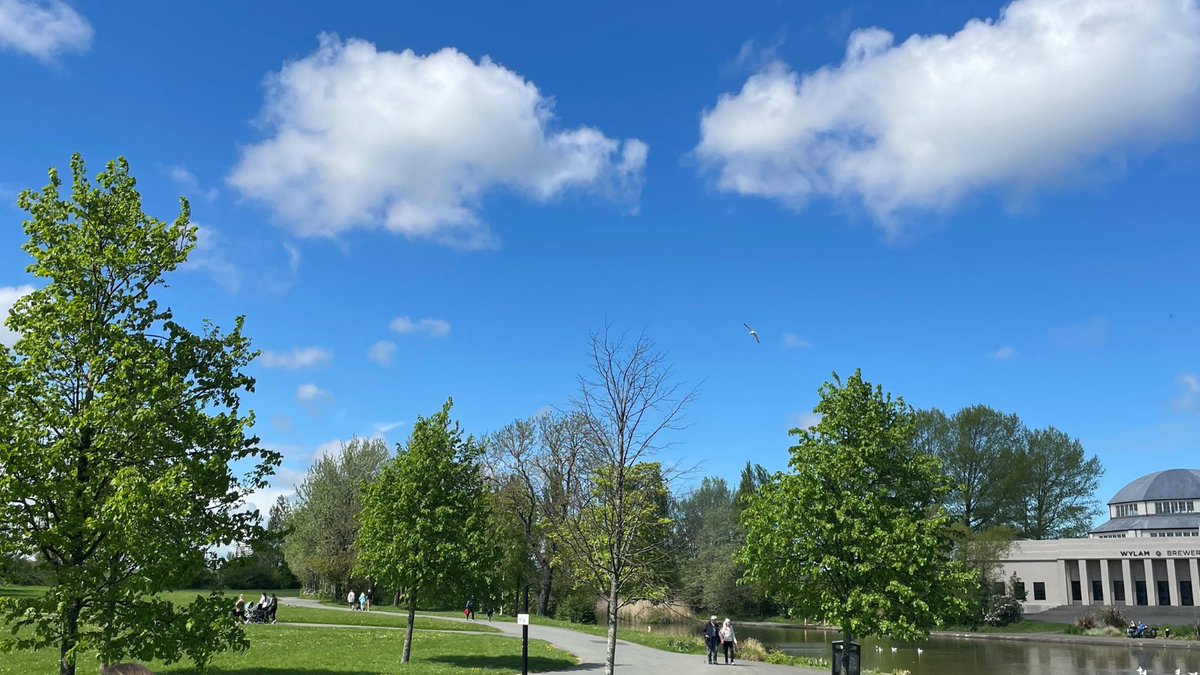 Thinking of brighter days walking around Exhibition Park 🌳 We hope everyone is enjoying the spring break so far! Every Tuesday we showcase photos from around campus and the city. Make sure to include the hashtag #NUBSTuesdays in your post to be featured on our feed.