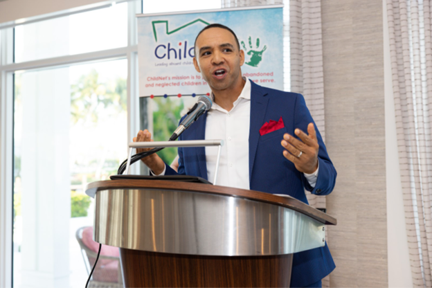 We're thrilled to welcome back the incredible @EricYutzy (@WPLGLocal10) as our emcee for this year's Care for Kids Cocktail Reception! Join us on May 22nd at the Lauderdale Yacht Club for a night to remember! Secure your tickets now: childnet.us/events/9th-ann…