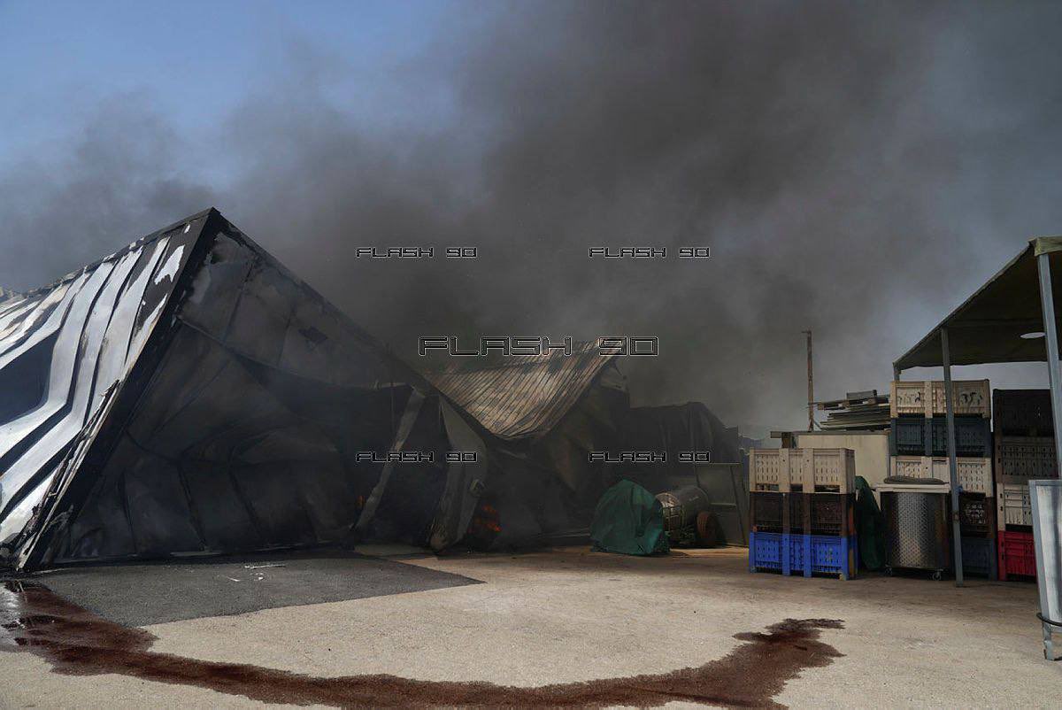 المصنع الذي أُصيب بنيران المقاومة الإسلامية ظهر اليوم في مستوطنة أفيفيم. #حزب_الله الجبّار ✌️💪🏻