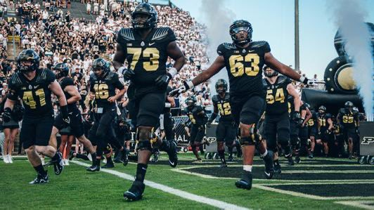 Blessed to receive an offer from Purdue University! @BoilerFootball @Coach_Walters @CoachBrickHaley @KieroSmall @Coach_DeeNeal @KoachWeaver @EDGYTIM @AllenTrieu @CoachJForney @Hawks4Football