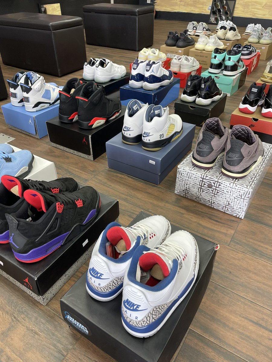 New inventory just landed ‼️‼️‼️

#newshit #lovesneakers #dopesneakers #inventoryupdate