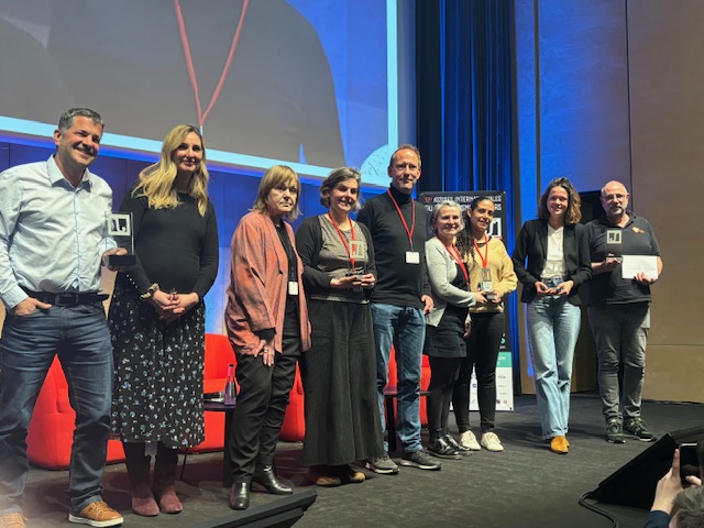 Webullition.info tweet media