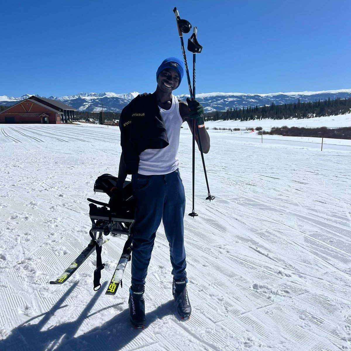 We're delighted to have Gaddafi Ya'u from Nigeria on our latest #InvictusAdventures to the AFPST Championships in Colorado. He's recovering and learning about a whole new world of winter adaptive sports. #InvictusSpirit 💛🖤
