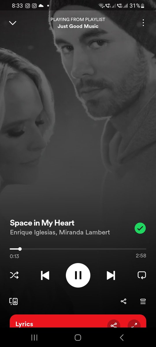 <a href="/enriqueiglesias/">Enrique Iglesias</a> There's a space in my heart and it's just your shape! I'm stream
open.spotify.com/track/4vMI6s3u…