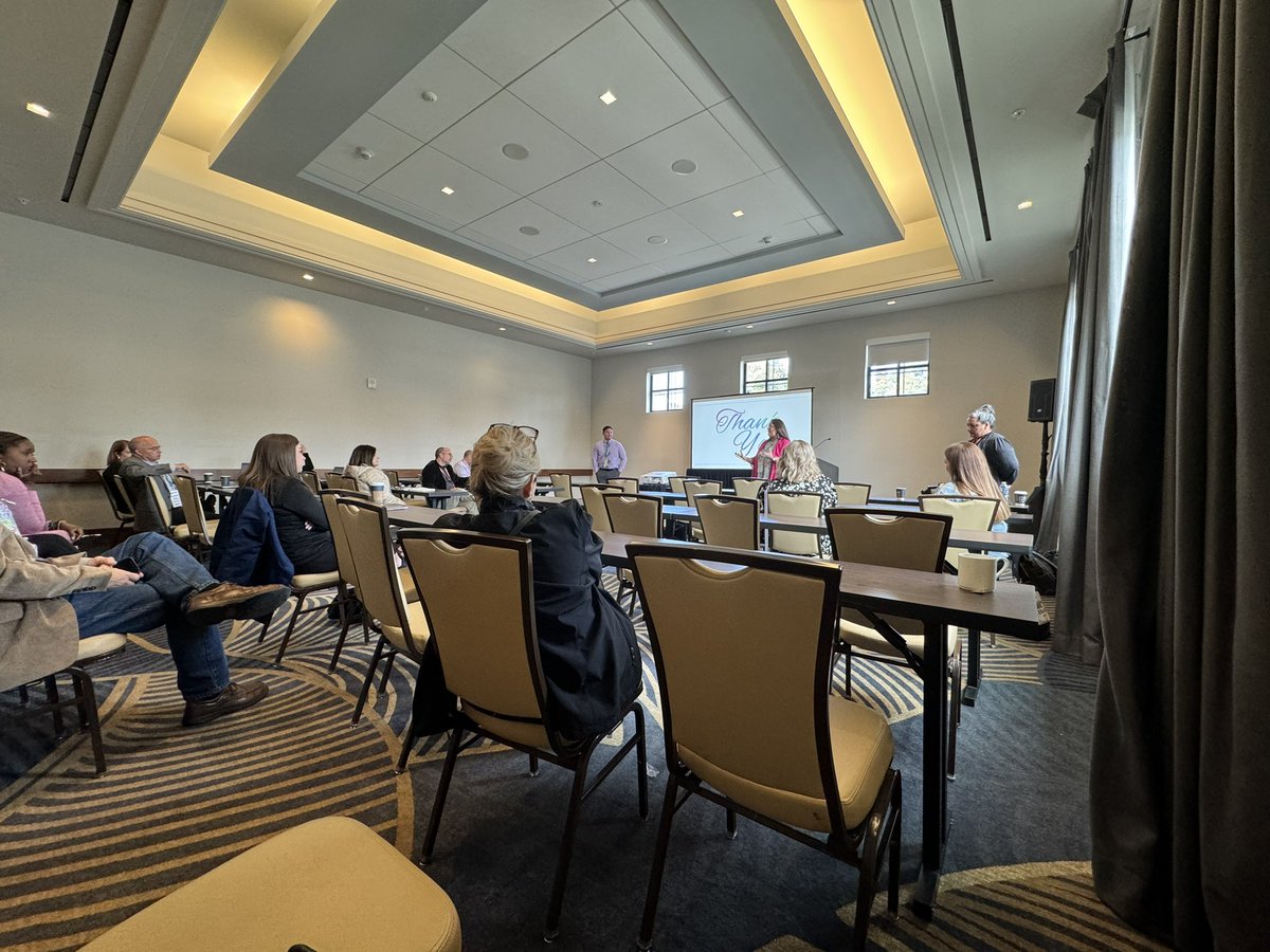 Wrapping up the conference in the District Debrief session. This has truly been a great experience from start to finish, and I appreciate the learning from my peers and colleagues that it has afforded me. 🙌🏼 #rtmk12