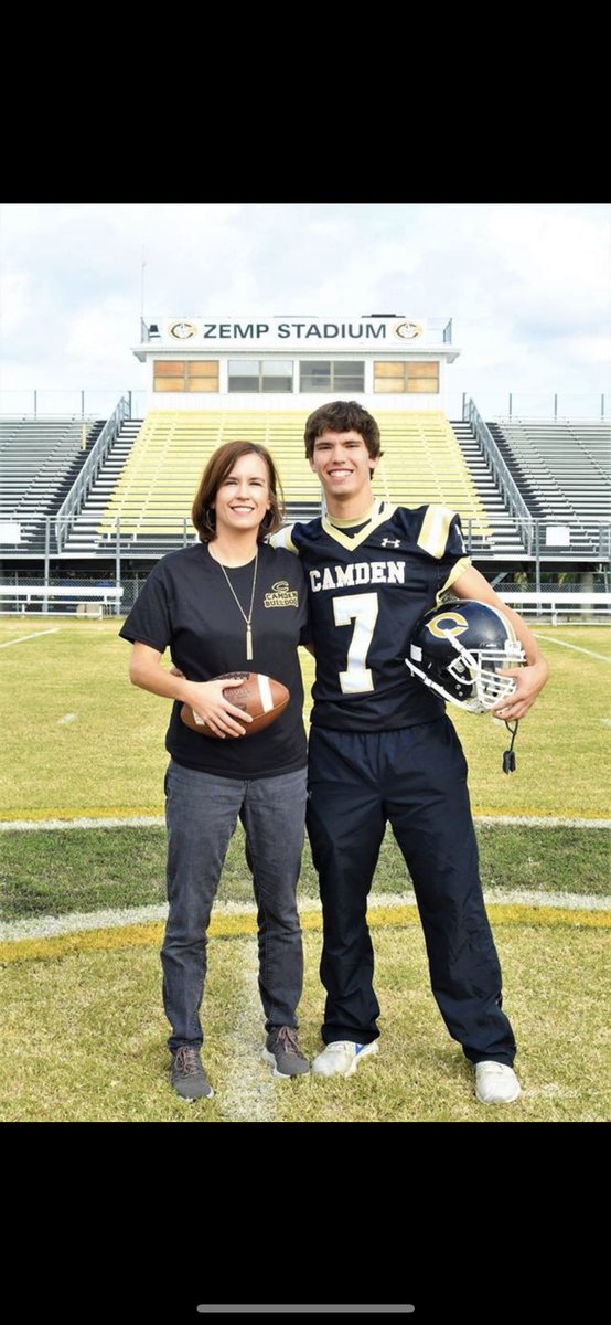 coachbjeffcoat's tweet photo. Happy Birthday to my Momma!!❤️❤️  A role model in every way shape and form. Love you!! Seems like I’ve already adopting her favorite coaching stance . https://t.co/ifeX6MHq8b