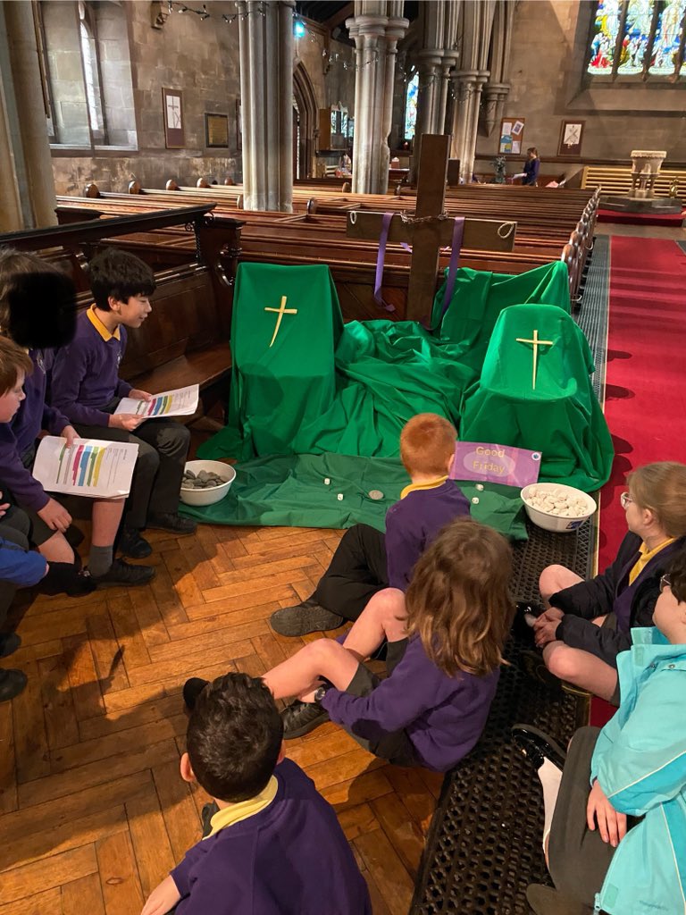 StAdlington's tweet photo. @StAdlington have enjoyed an Easter experience in church today led by our amazing Y6. Here you can see how we explored Good Friday and Easter Sunday. We are very proud of our children. @LT_Trust @BDBofE #AgentsofJesus https://t.co/9BMkM1M7kE