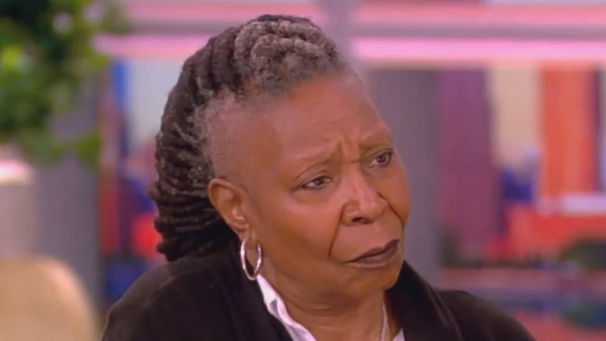 Daily Mail Online على X: "The View host Whoopi Goldberg calls out male  audience member for recording the panel on his cell phone in VERY awkward  moment as she warns him 'don't