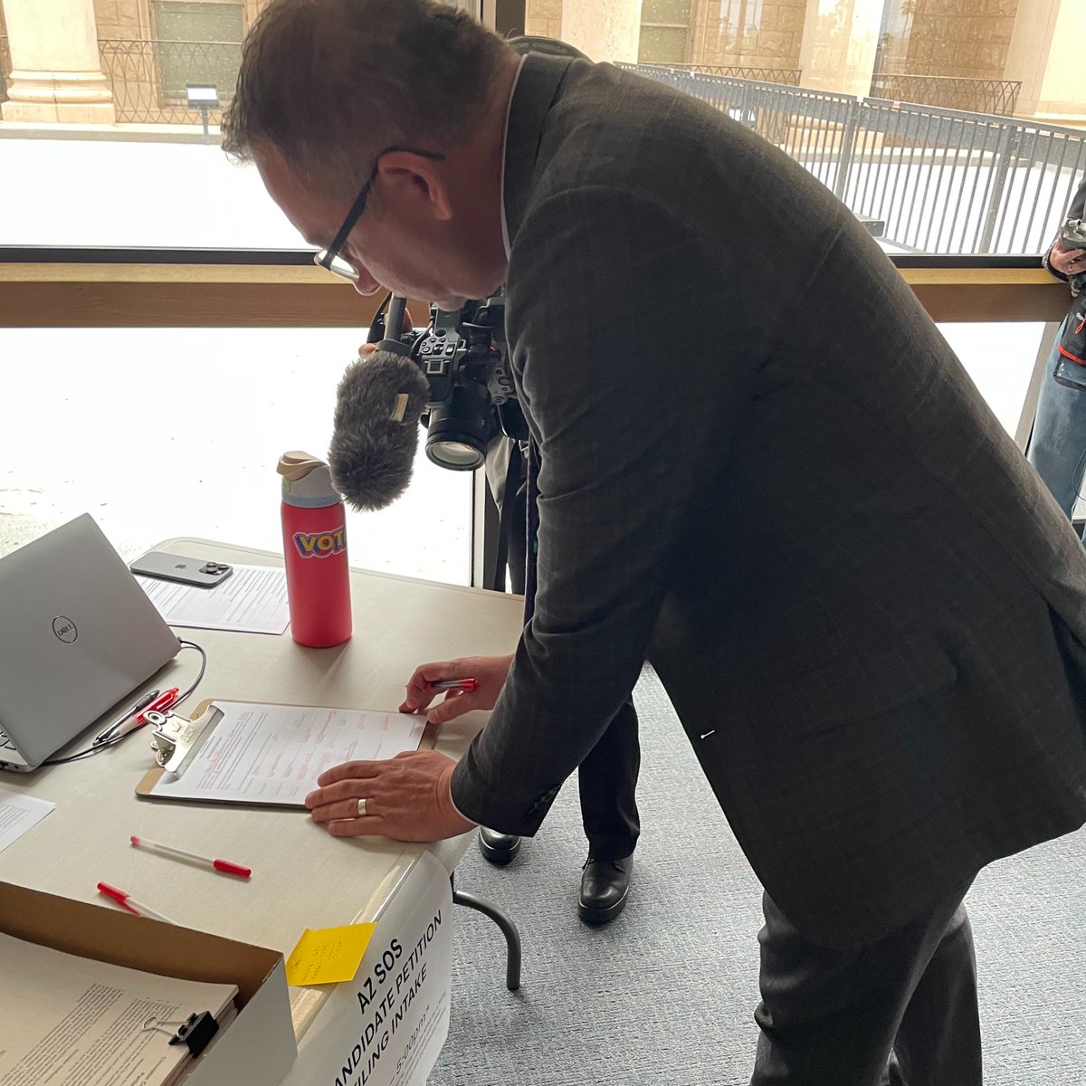 I'm proud to announce that we filed our petition signatures this morning to qualify for the 2024 primary election! Thank you so much for your support!