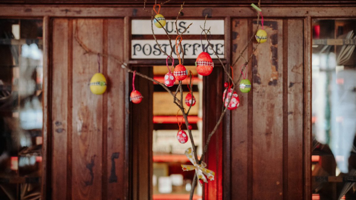 Celebrate Easter at the Folk Park from 31st March to 2nd April! Discover Easter traditions from the past, follow the Easter card trail, listen to live music and get involved in traditional games like the egg and spoon race. Book your tickets here → ulsteramericanfolkpark.org/whats-on/easter