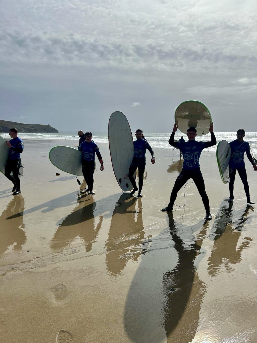 When the CO says make sure your divisions go and have some #fun, we take it seriously! 🏄‍♂️ 846 personnel spread across the UK for termly meetings which included rock climbing in Wales and catching some #waves in Cornwall 🌊 #weare846