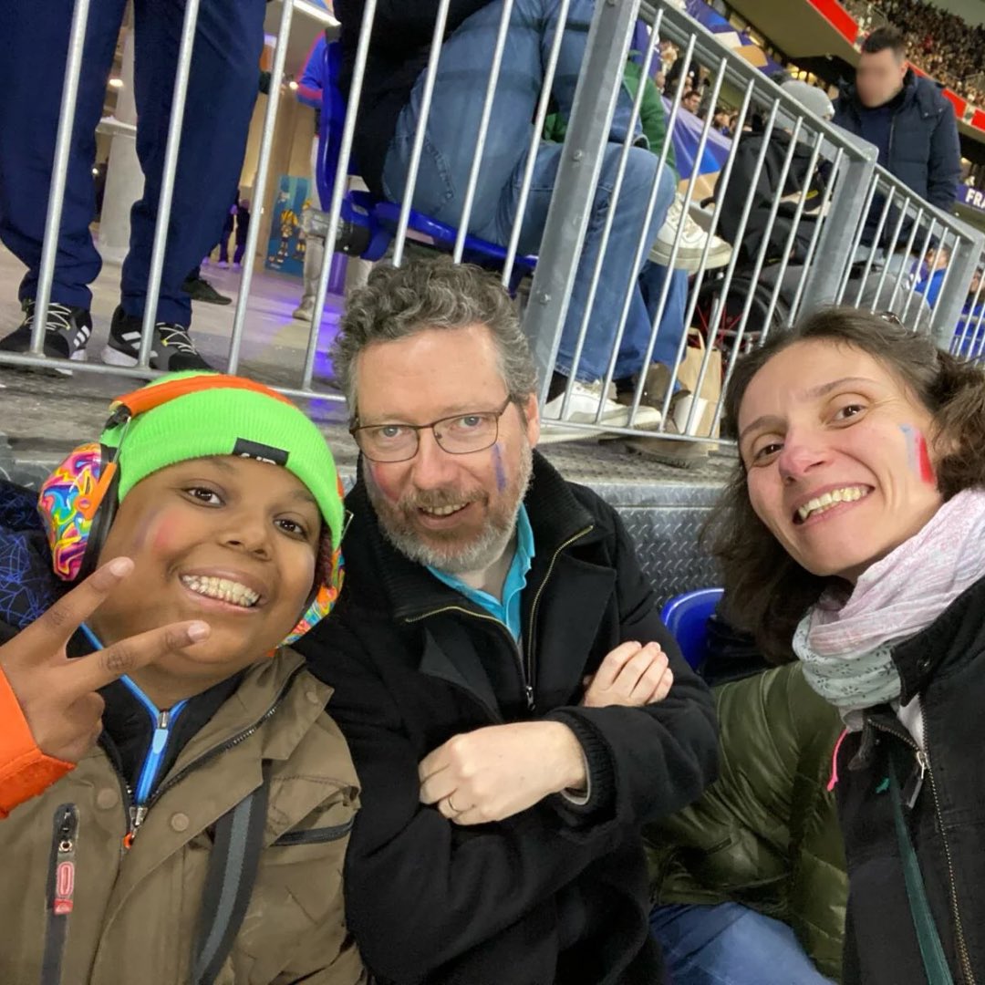 💥SCOOP TDN ! Samedi 23 mars ⚽️ Aurélien Tchouameni à gagné le match de la générosité ! Grâce à la générosité de notre super parrain ⭐️, 6 enfants en situation de handicap ont eu le privilège d’assister au match France/Allemagne au Groupama stadium 🏟️ de Lyon 📍