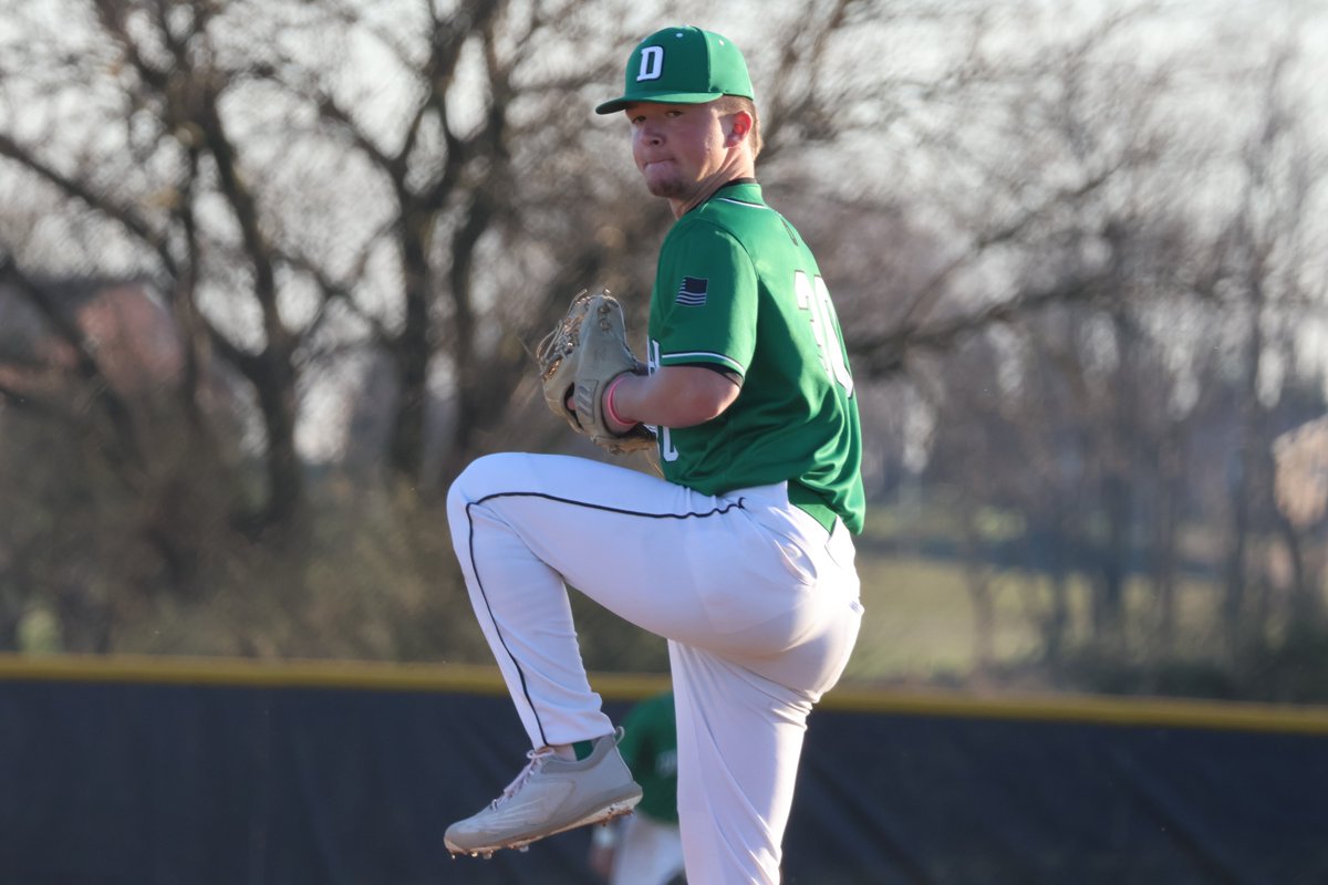Soph <a href="/CalebJRupp/">Caleb Rupp</a> had his first varsity start on the bump with JR <a href="/BaileyDevin14/">Devin Bailey</a> and SR @ZachPark30 coming in for relief. The Indians bats were hot with <a href="/brockhammaker10/">Brock Hammaker</a> leading the way going 3-3 but weren't able to pull out the win. With continued hard work wins are sure to come.