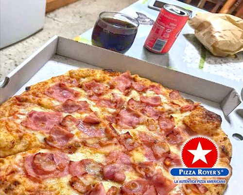 Planazo... #PizzaRoyers y Partidazo de la selección!! #VamosEspaña!!!!
Pedidos on line en nuestra web 🛒✅
#quecomerengrancanaria #grancanaria #gastronomia #canarias #canariasgastronomia #instafood #comida #food #foodpic #comileros #restaurantesgrancanaria😎😘