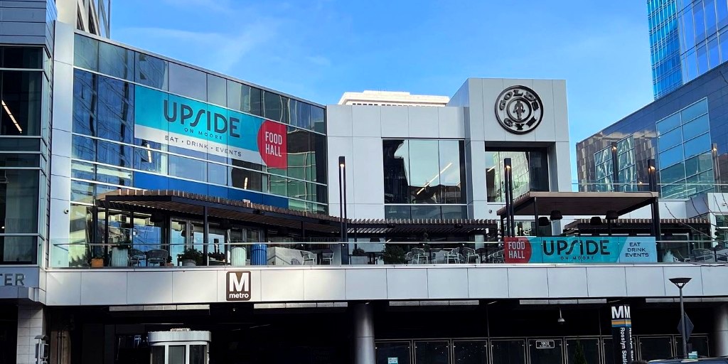 We have a brand new food hall! Upside on Moore includes nine dynamic dining concepts, with seven local eateries, a coffee shop, and a bar. 

Check them out right above the Rosslyn Metro Station, at 1700 N Moore Street: bit.ly/3IPYFYy