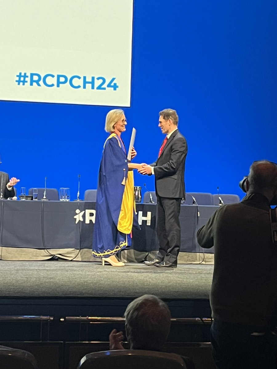 Incredibly proud of these two longstanding members of the Medicines for Children’s board, Steve Tomlin and David Tuthill, for receiving RCPCH Honorary Fellowships today. Both very much deserved for your tireless work! #RCPCH24