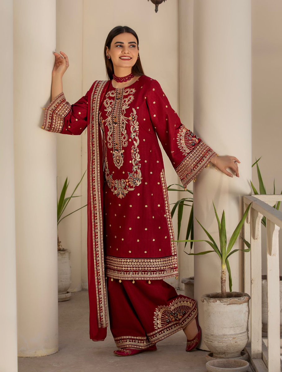 summandar01's tweet photo. #SD_Collection
ABO1
*EID COLLECTION CAMBRIC COTTON EMBROIDERY WITH HEAVY EMBELLISHMENTS CHIFFON DUPATTA EMBROIDERED WITH PLAZO EMBROIDERED*S M L XL SIZES*PRICE 8500* https://t.co/trjgMNTWFp