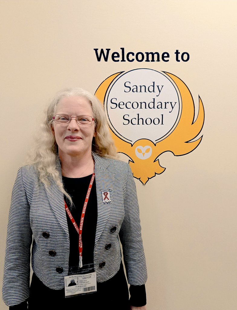 Delighted to make my first visit to @SandySecondary this afternoon to share my Positive Voice HIV talk with 6th formers as part of the school's Personal Development Day. Lovely interaction with students, excellent questions and laughter too.