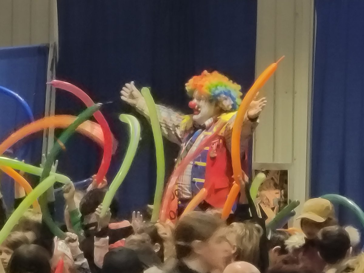 Doodles is here
#royalmanitbawinter fair