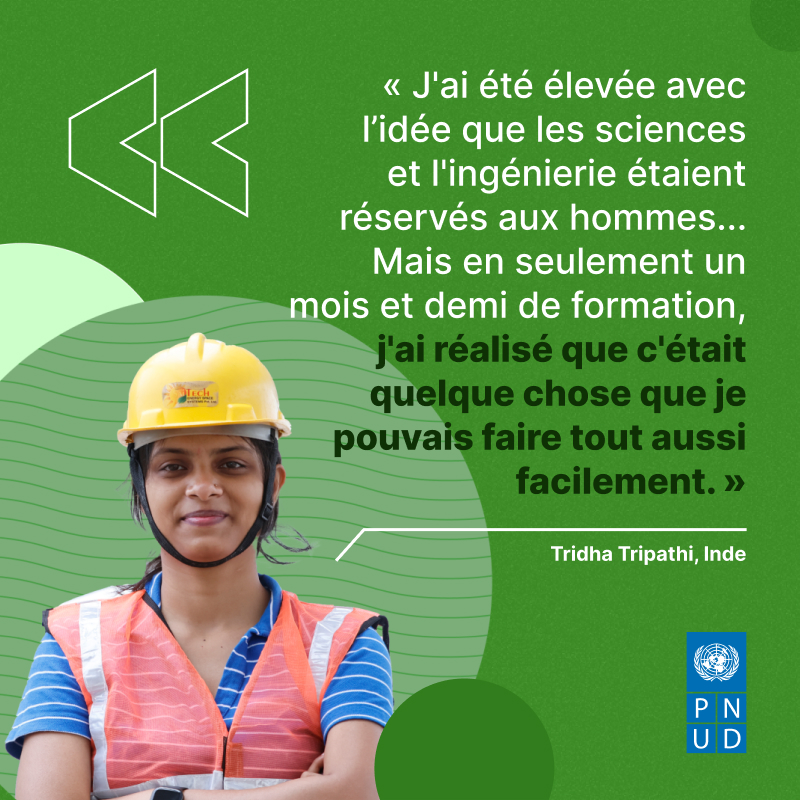 La #CriseClimatique pourrait faire sombrer 158M de femmes & de filles supplémentaires dans la pauvreté d'ici 2050.

@UNDP_India 🇮🇳 & @sscgreenjobs luttent pour les doter de nouvelles compétences vertes et accroître leur employabilité. go.undp.org/J6xm

#ÉconomiesParitaires