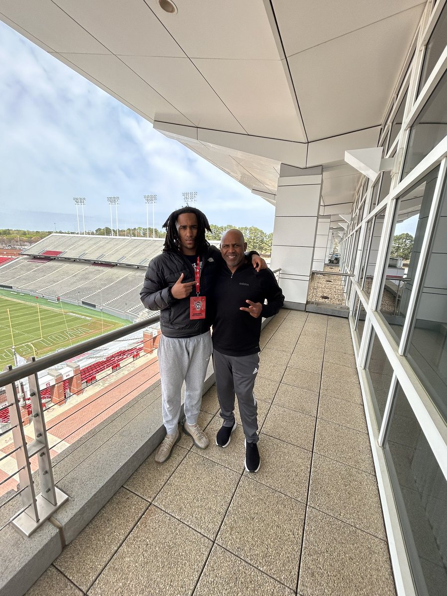 Thank you @PackFootball for having me on campus today !! @jokerphillips @WaliRainer