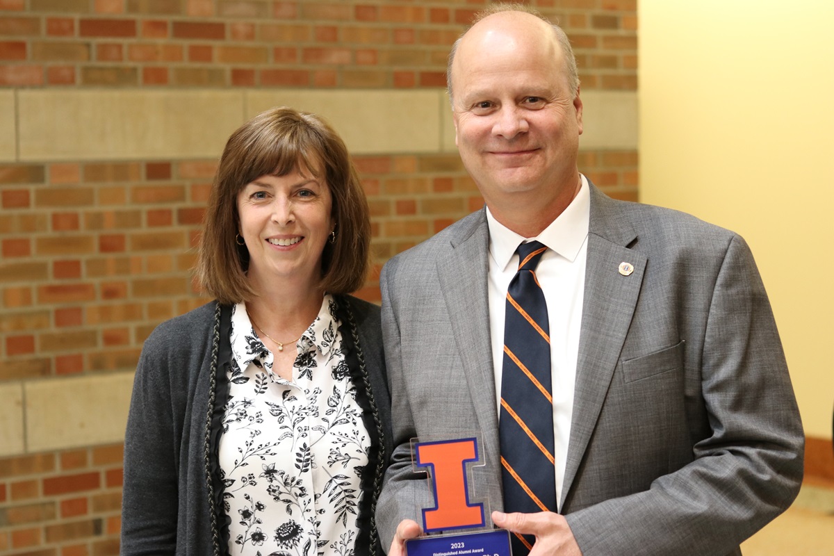 Last spring, Rick Mange,BS ’86, MS ’90, and PhD ’96 was named AE Distinguished Alumni. This year, he is being elected as a 2024 Fellow by the American Institute of Aeronautics and Astronautics. For more about Mange read the story about him at aerospace.illinois.edu/news/65537.