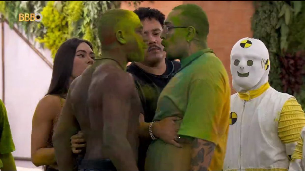 MC Bin Laden e Davi protagonizam mais uma briga no BBB 24 - Foto: Reprodução/TV Globo