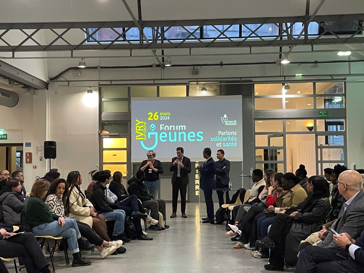 #EnDirect d'#IvrySurSeine | De nombreux jeunes franciliens ont fait le déplacement pour parler #santé et solidarités au 2ème #ForumJeunes de la Mutualité Française organisé par la @mutidf !