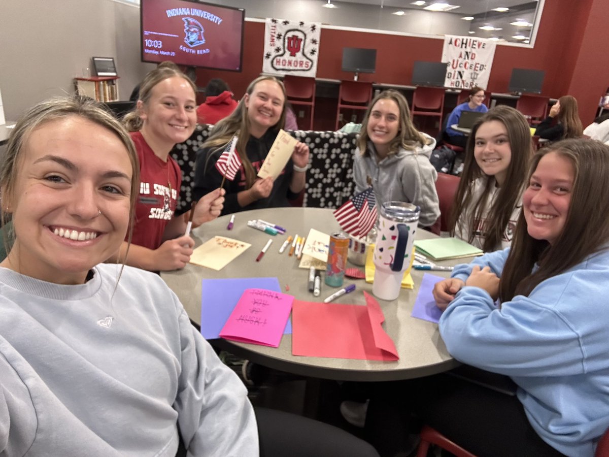 Some of our academic honors students organized themselves to write letters for the Honor Flight Northeast Indiana nonprofit. The organization flies veterans out of Fort Wayne, IN to Washington D.C. for the day to see the war memorials and they like to have each [cont below…]