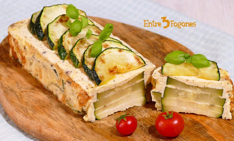 inmamim's tweet photo. 🥒 PASTEL DE CALABACÍN AL HORNO 🥒 
¡EXQUISITO! 😋
⭐️RECETA ESCRITA 👉 https://t.co/fQKHD4kLXZ
⭐️YOUTUBE 👉 https://t.co/sIeI9YxWtJ

#entre3fogones #pasteldecalabacín #pastelsalado #alhorno #recetasdecalabacín #recetasgourmet #hechoencasa #cocinafrancesa #recetasquemolan #recetas https://t.co/VCloH7k615