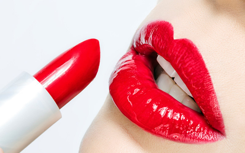 CentrosBeltran's tweet photo. ¿Eres de las que le gusta pintarse los labios con labiales mate?
¿O en cambio eres de las que apuesta por darles brillo con el gloss?
https://t.co/uuksSDzd17 https://t.co/SX1teMgBN5