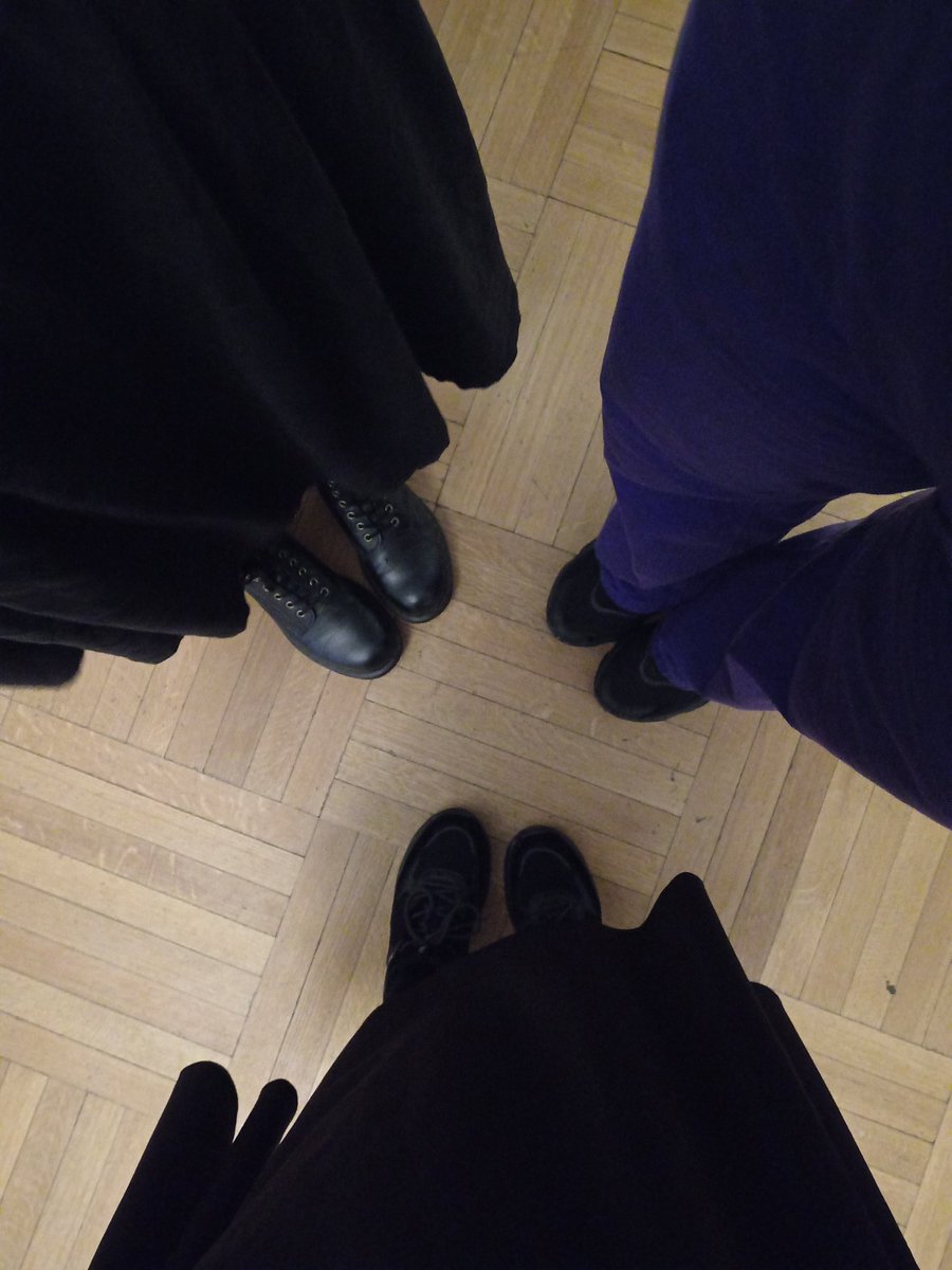 leeyulrae's tweet photo. Сегодня дети были во ✨дворце✨
#skz
#cagmo https://t.co/jGYcJnPwoE