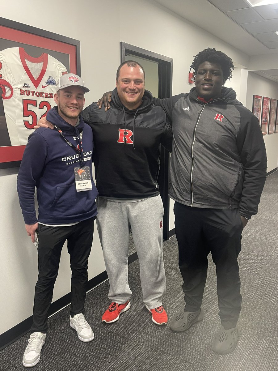 had an amazing day at @RFootball today!! And Thank you to the the staff for the hospitality! @GregSchiano @CoachFerrell55 @CoachValloneRU @CoachHill__ #chop