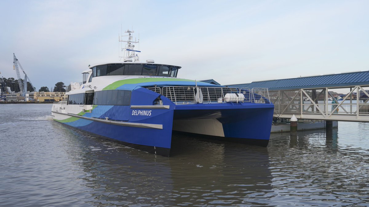 We're so pleased to have had @AsmLoriDWilson, @JimWunderman, @PippinDew, @planneralba and others join us in Vallejo on Monday for the christening of MV Delphinus, our newest high-speed ferry. More info: sanfranciscobayferry.com/news/mv-delphi…