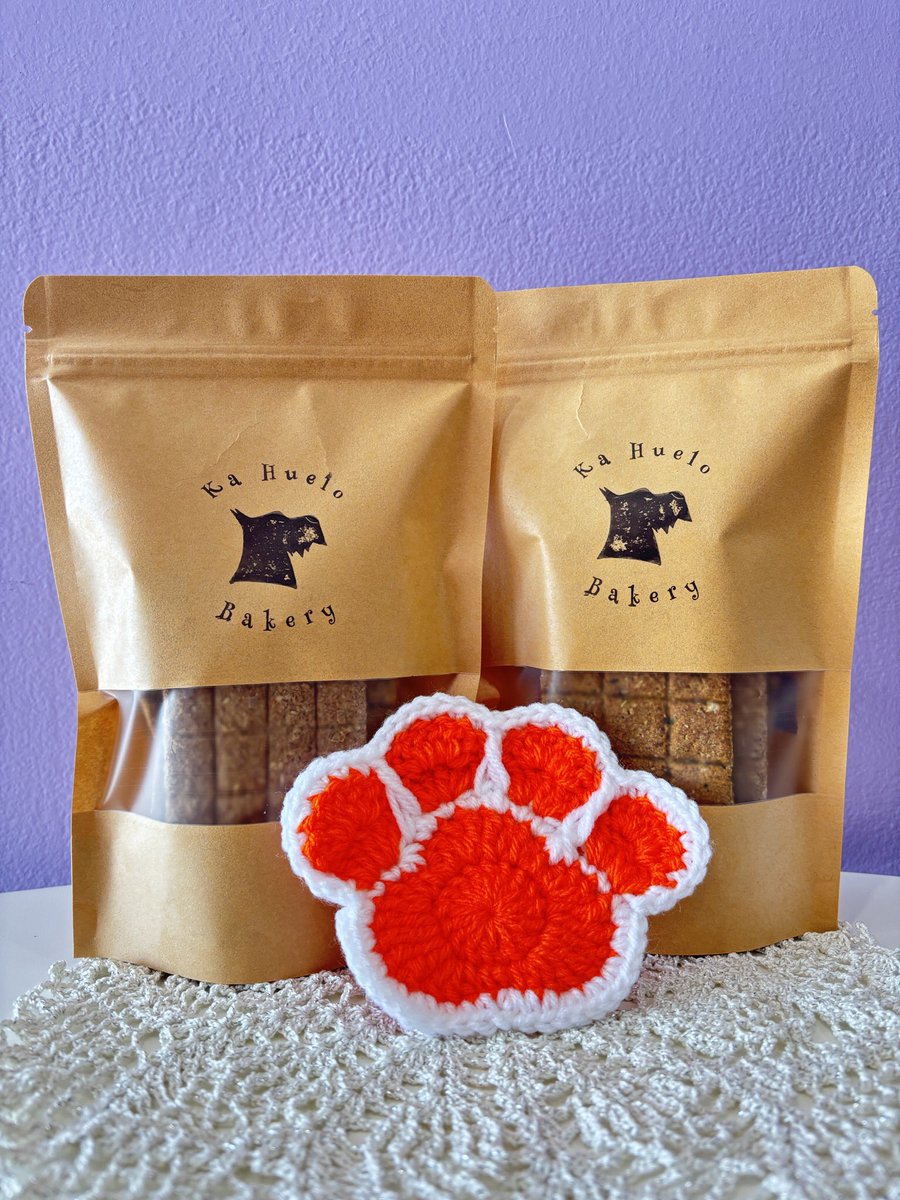 Easter Special🐰 If you spend over $20, you will get a Free Hand Crochet Paw Print Coaster 🐣#kahuelobakery #hermosabeach #southbaydogs #dogtreats #dogsofinsta #dogbakery #dogcake #dogsnack #healthydogtreats #handmade #dogslove #handmadetreats #easter #easterdog