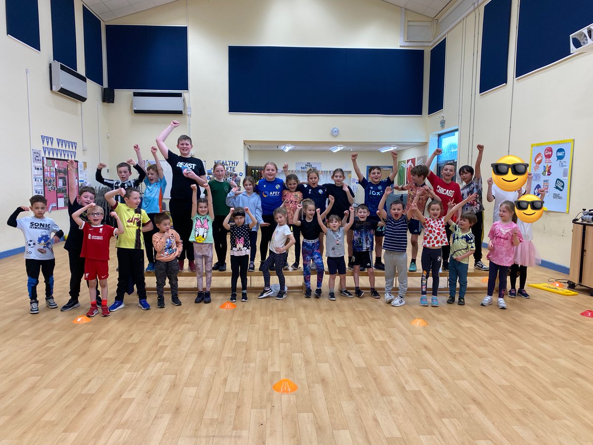 ukelitesports's tweet photo. Day 2 of our Easter Camp ✅

Well done to all the children. We’ve had an incredibly busy but fun packed day! Looking forward to day 3 tomorrow 😊😊😊😊#UKESeastercamp24 @MrJeff85 https://t.co/s56n55znwS